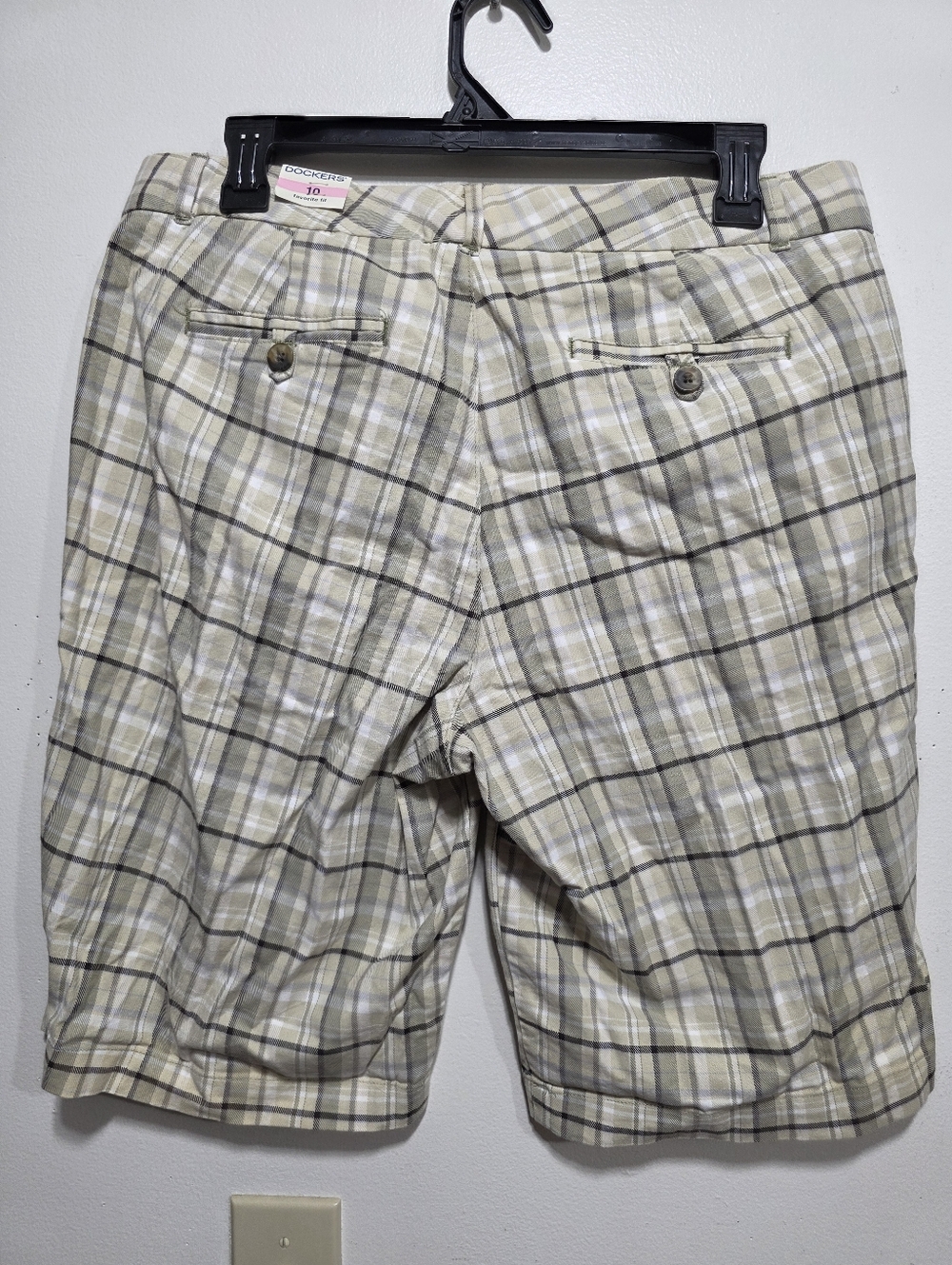 NWT! Dockers Plaid Bermuda Shorts Size 10 Favorite Fit Classic Khaki Chic - Picture 4 of 6